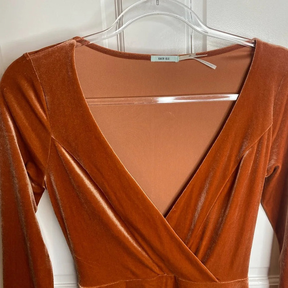 Urban Outfitters Kimchi Blue Iris Velvet Rust Long Sleeve Mini Dress Ext… - Picture 6 of 14